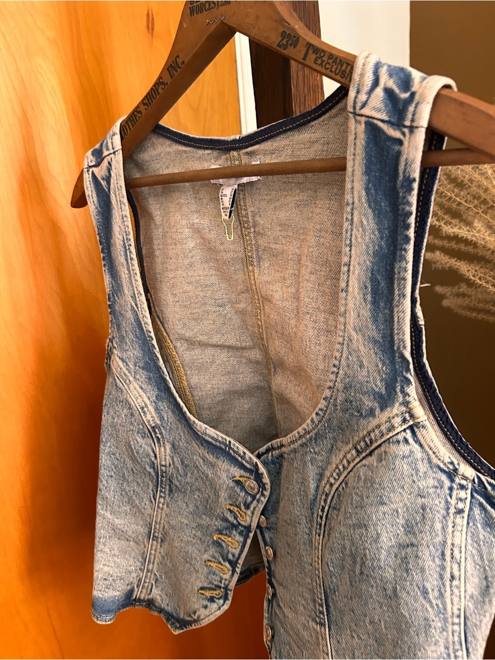 Cropped acid wash denim vest